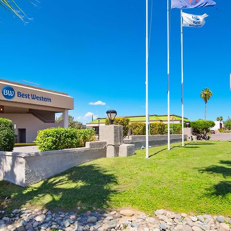 Best Western Innsuites Tucson Foothills Hotel & Suites Bagian luar foto
