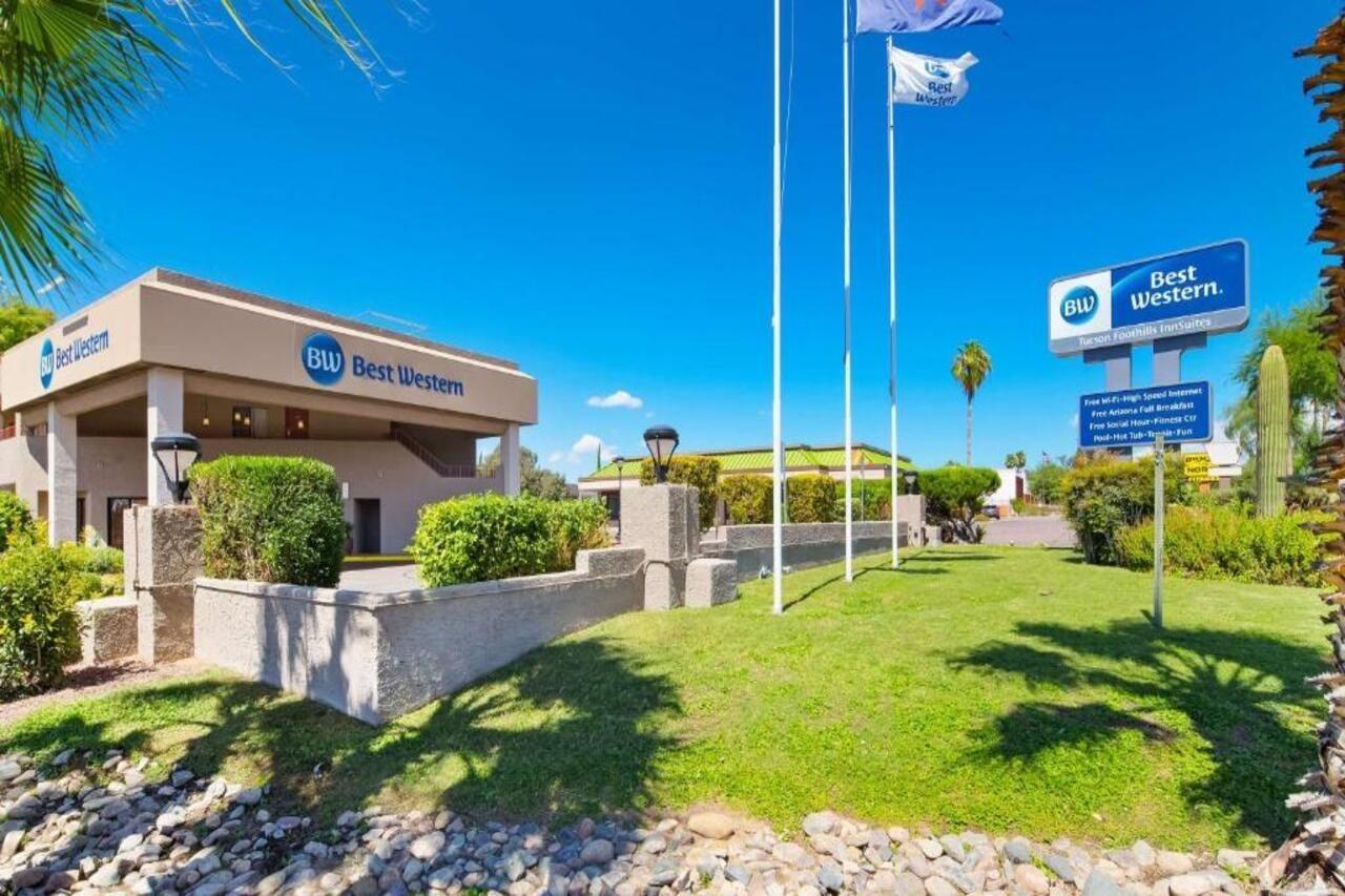 Best Western Innsuites Tucson Foothills Hotel & Suites Bagian luar foto