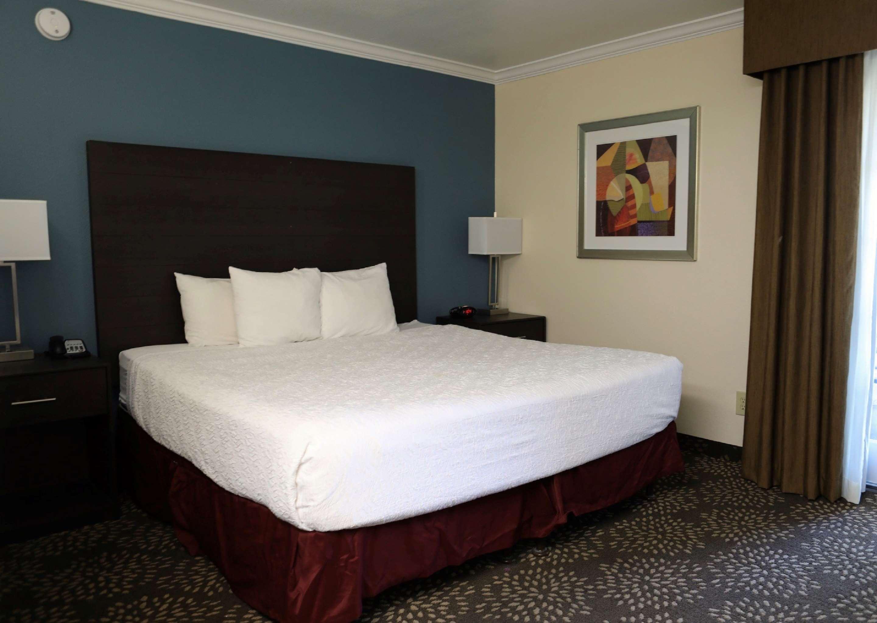 Best Western Innsuites Tucson Foothills Hotel & Suites Bagian luar foto