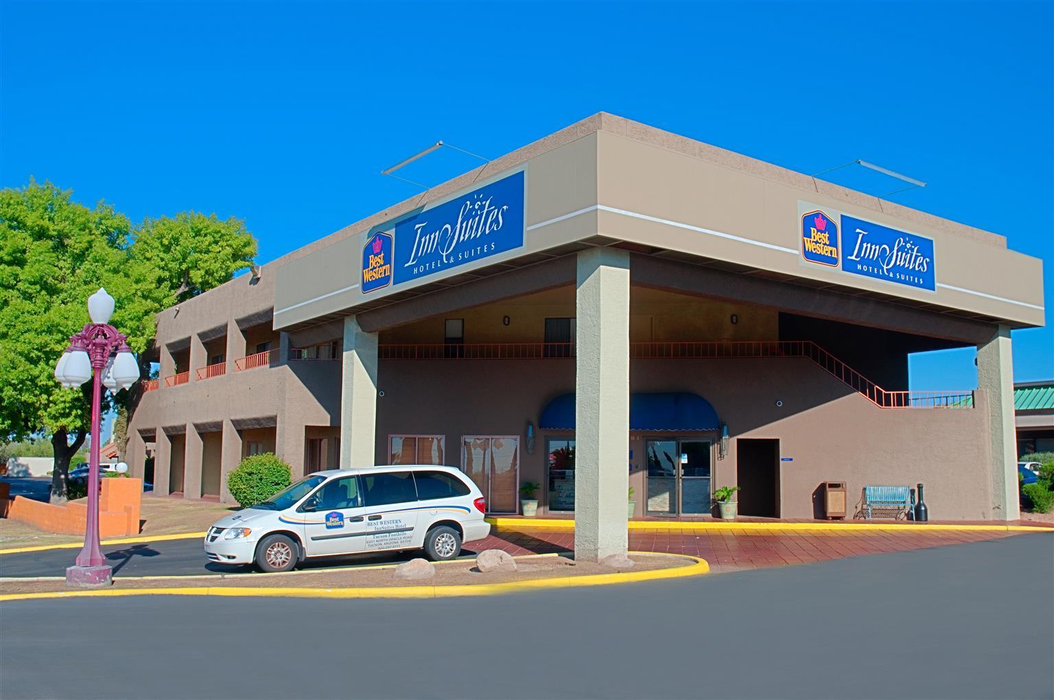 Best Western Innsuites Tucson Foothills Hotel & Suites Bagian luar foto