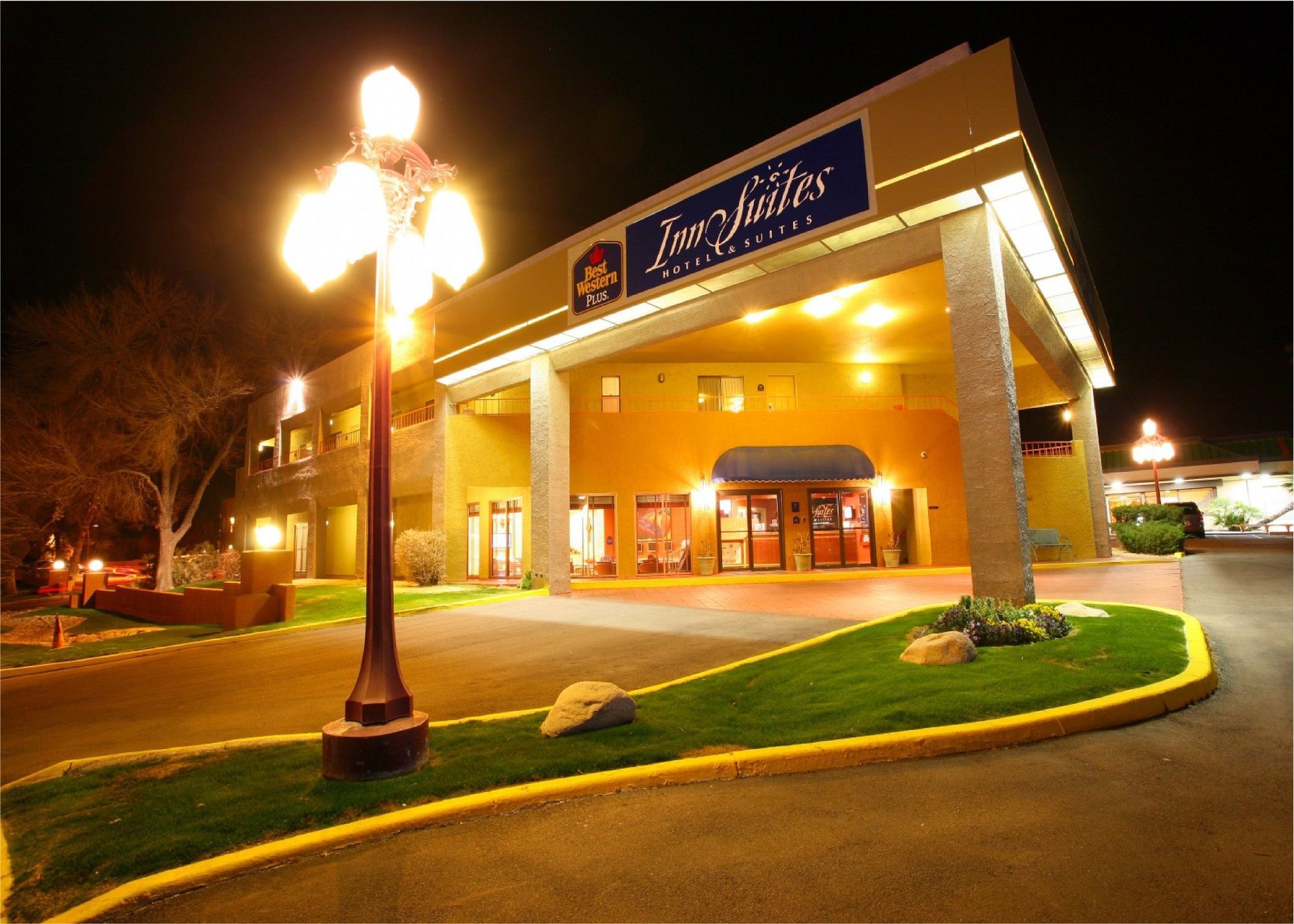 Best Western Innsuites Tucson Foothills Hotel & Suites Bagian luar foto